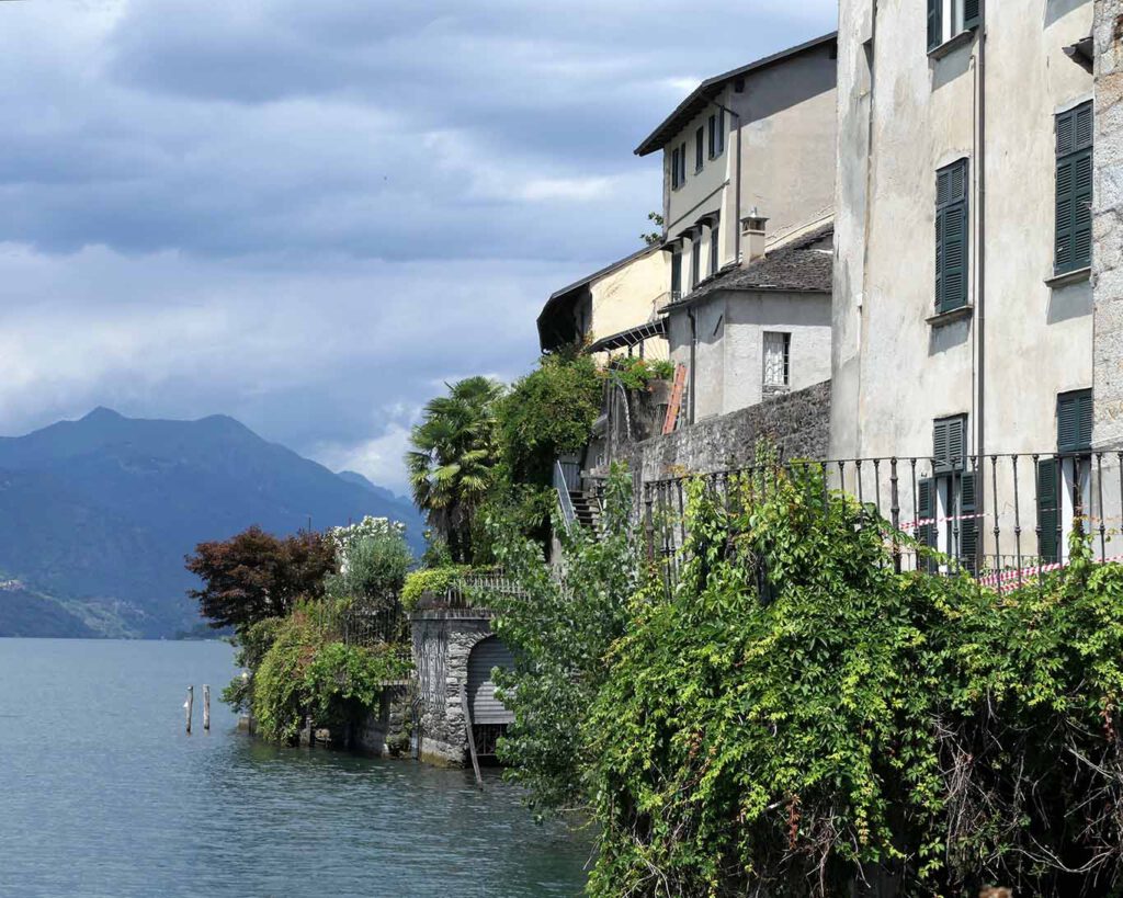 isola san giulio di orta lago dramatico