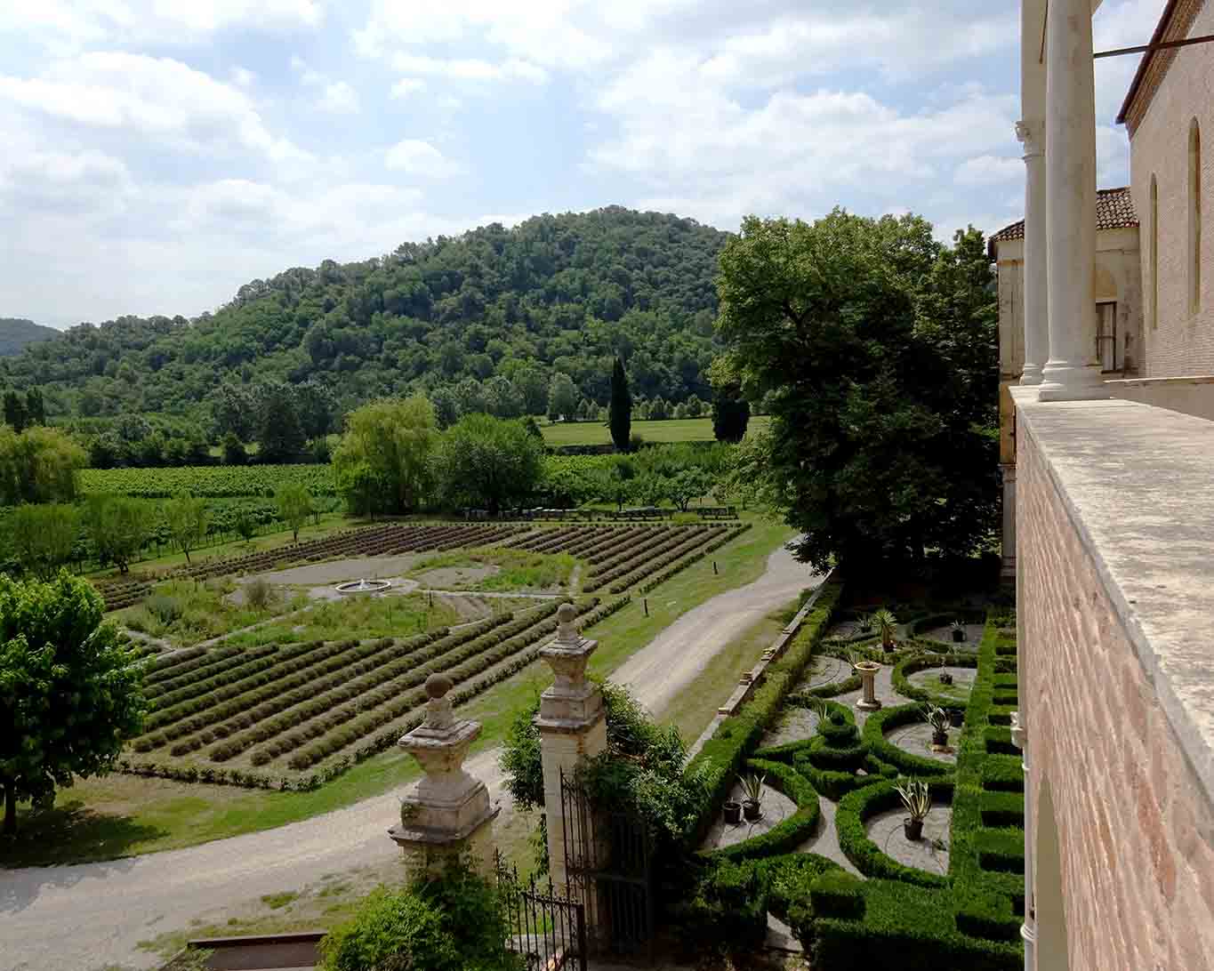 abbazia di praglia kräutergarten quer