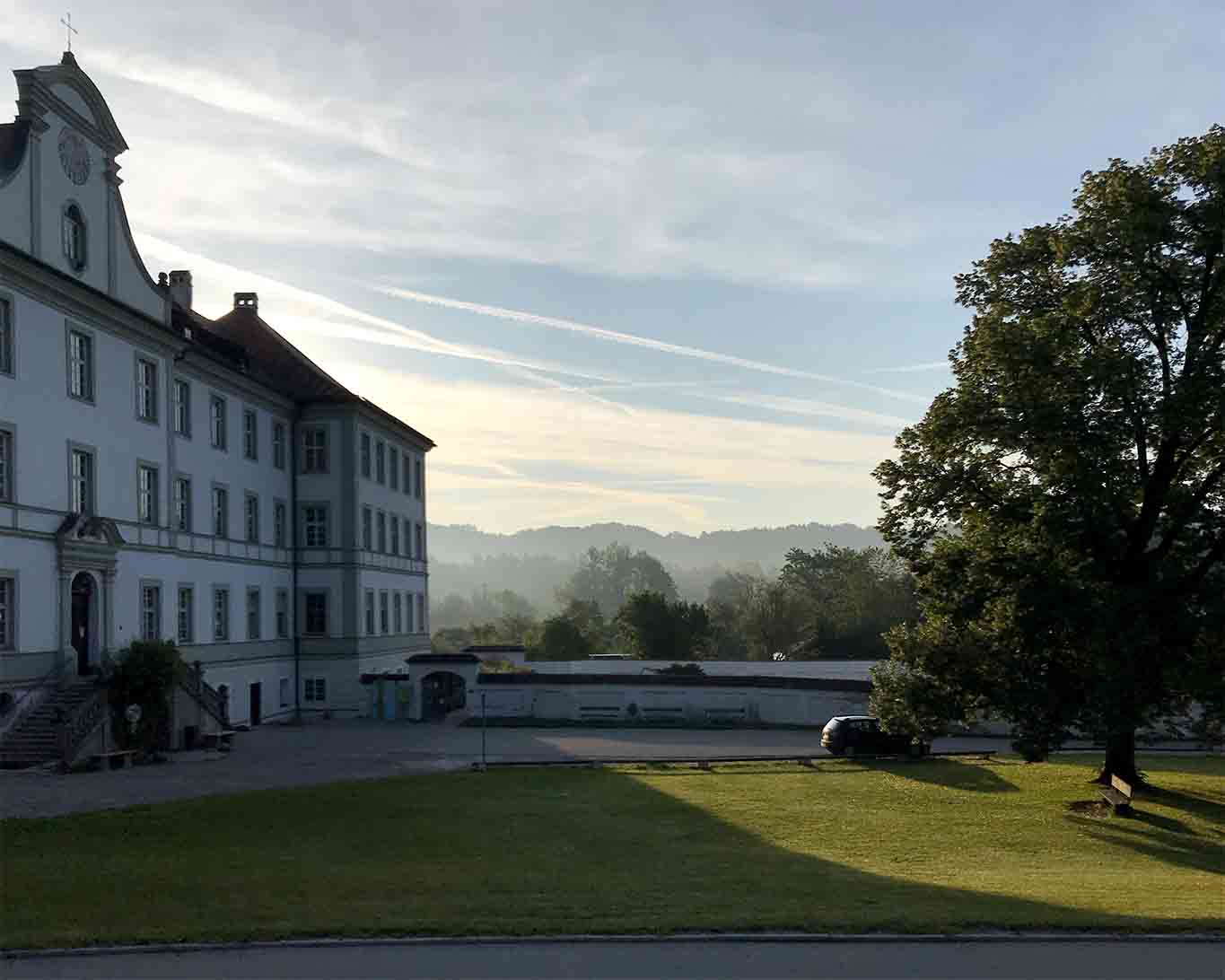 abtei schaeftlarnvorplatz
