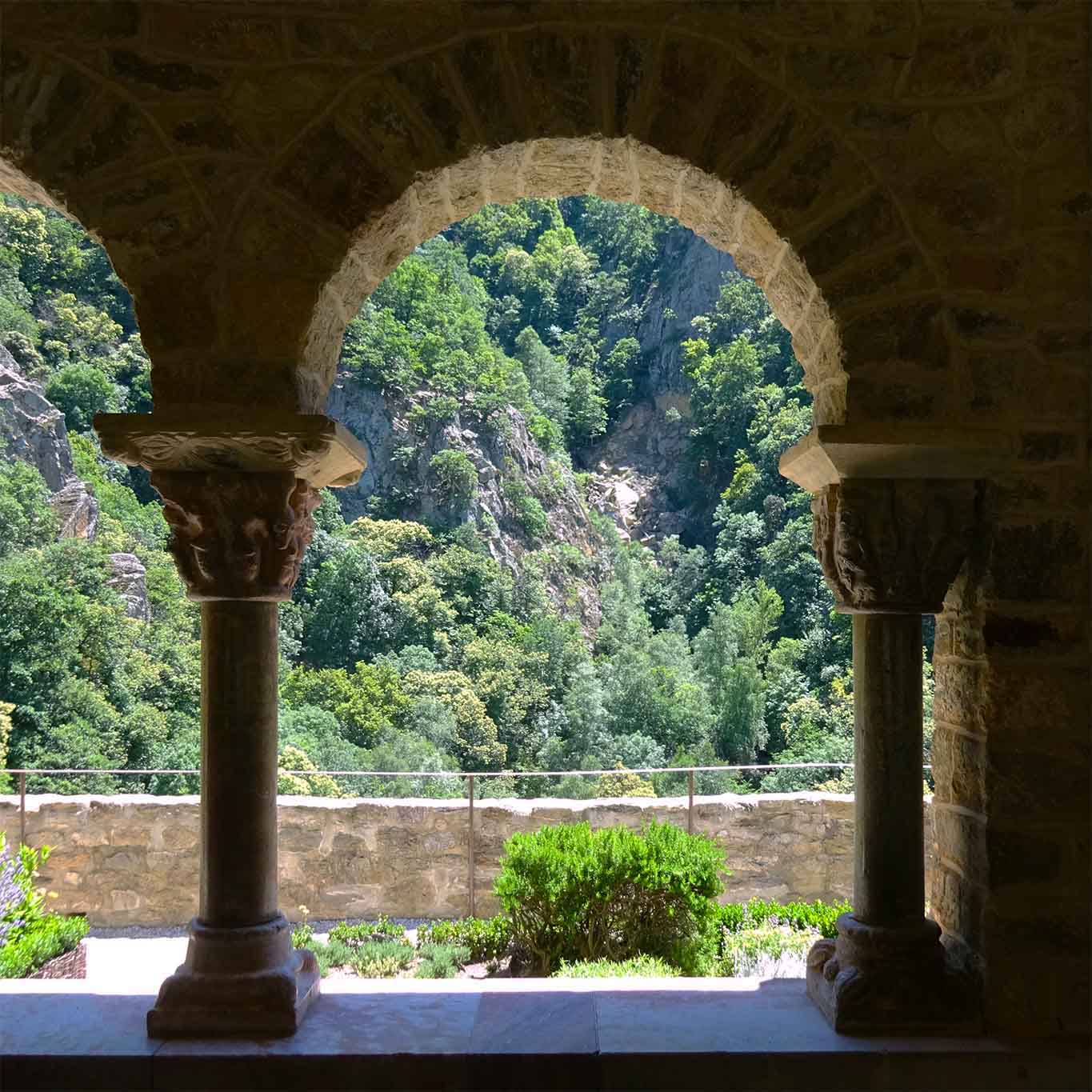 bogen rosmarin abbaye saint martin canigou