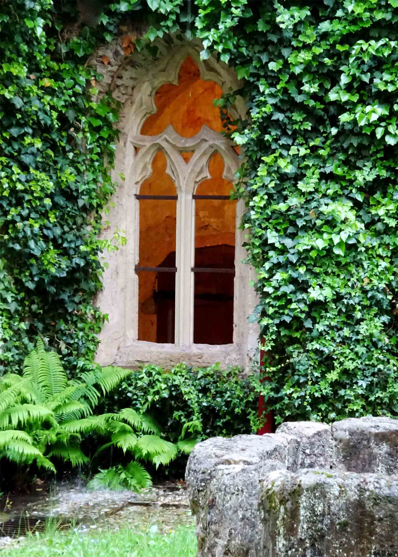 gotisches fenster stift altenburg