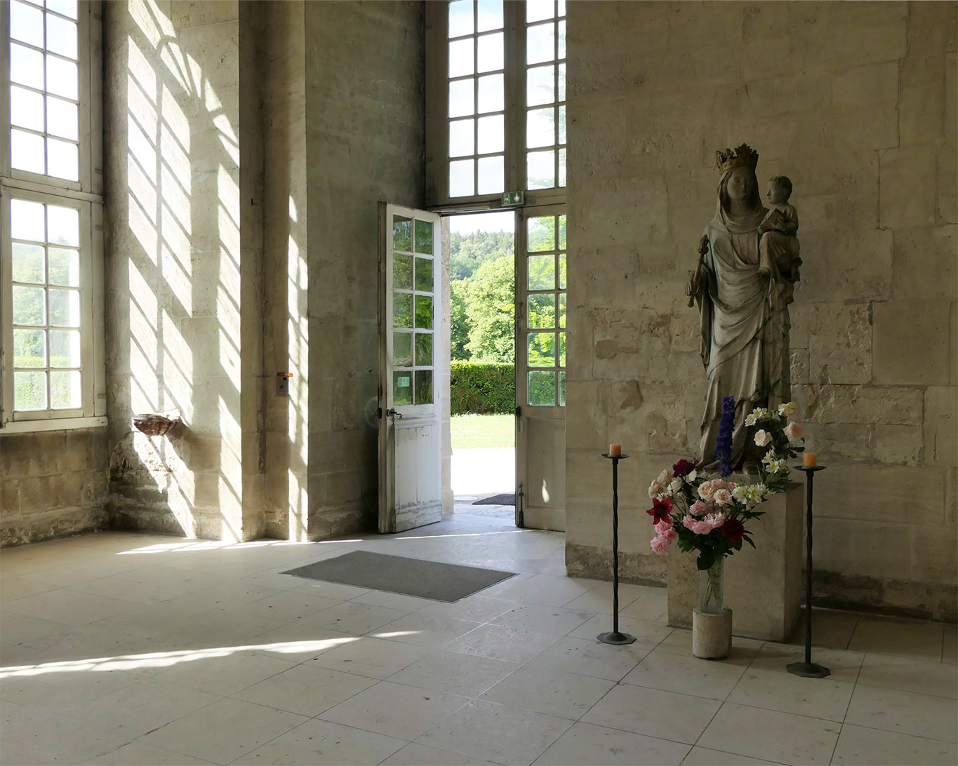 maria eglise park abbaye notre dame du bec helloiun