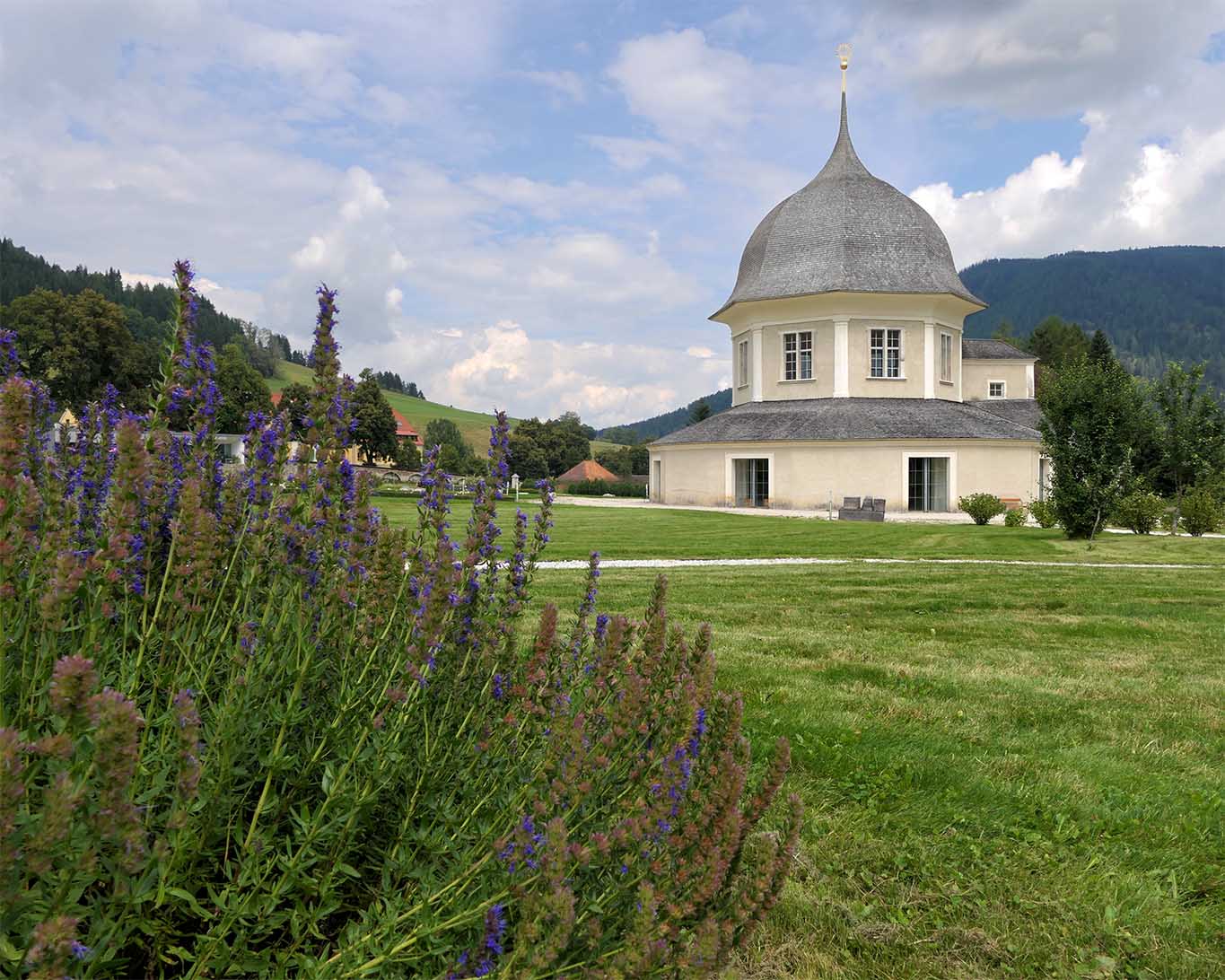 pavillion und ysop benediktinerstift st lamprecht