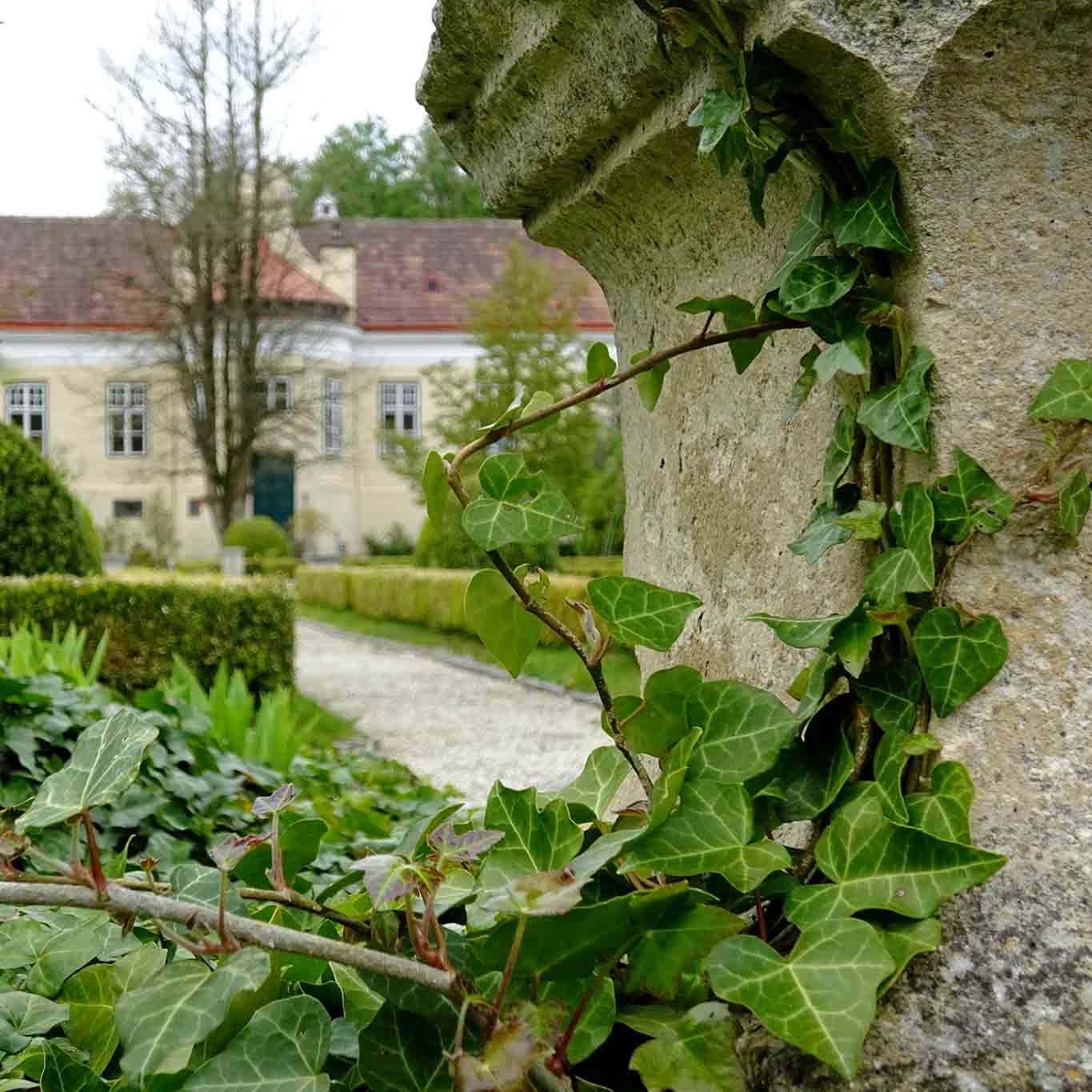 zisterzienser stift zwettl prälatengarten